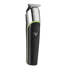 Бездротова машинка для стрижки волосся VGR V-191 USB з дисплеєм 4 насадки чорний зі сріблястим (RZN-23102511) Бездротова машинка для стрижки волосся VGR V-191 USB з дисплеєм 4 насадки чорний зі сріблястим (RZN-23102511)