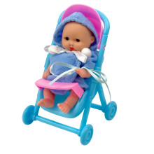 Пупс Baby Toys YD1350-6 у блакитному халатику з коляскою шарнірний 12 см (RZN-23104057)