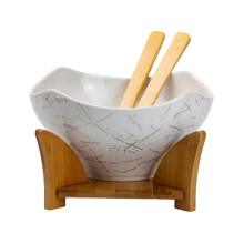 Салатниця га бамбуковій підставці з виделкою і ложкою 22*22*14 см Білий HP1228 (LG-HP1228) Салатниця га бамбуковій підставці з виделкою і ложкою 22*22*14 см Білий HP1228 (LG-HP1228)