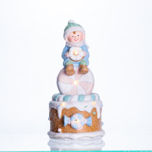Новорічна декоративна фігурка з підсвіткою 10.5×10.5×20.5 см Новорічний декор Дитина на 