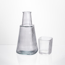 Глечик 1 літр зі склянкою 1 шт по 200 мл Прозорий HP-19-PYF-1 (LG-HP-19-PYF-1) Глечик 1 літр зі склянкою 1 шт по 200 мл Прозорий HP-19-PYF-1 (LG-HP-19-PYF-1)